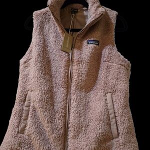 Patagonia Tan Teddy Vest Plush Warmth